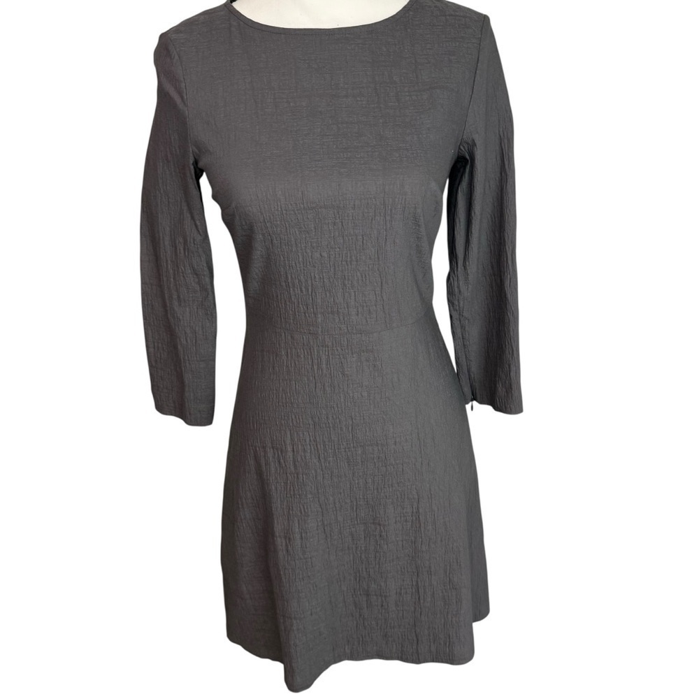 Theory Flare Dress - Picture 6 of 10